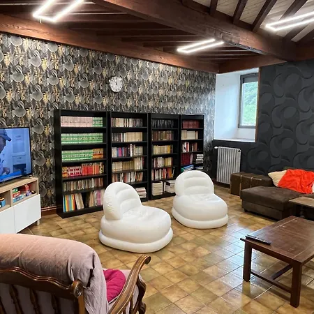 Hotel Gite-auberge Du Pont De Lanau 2*