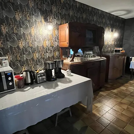 Hotel Gite-auberge Du Pont De Lanau Neuvéglise