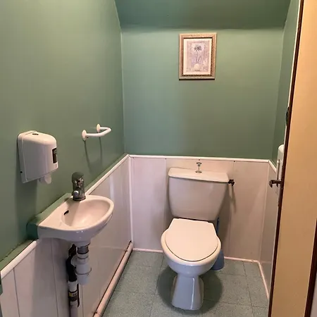 Hotel Gite-auberge Du Pont De Lanau 2*